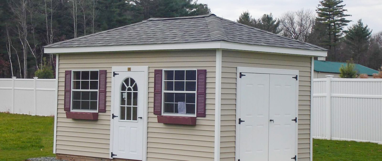 hip roof shed